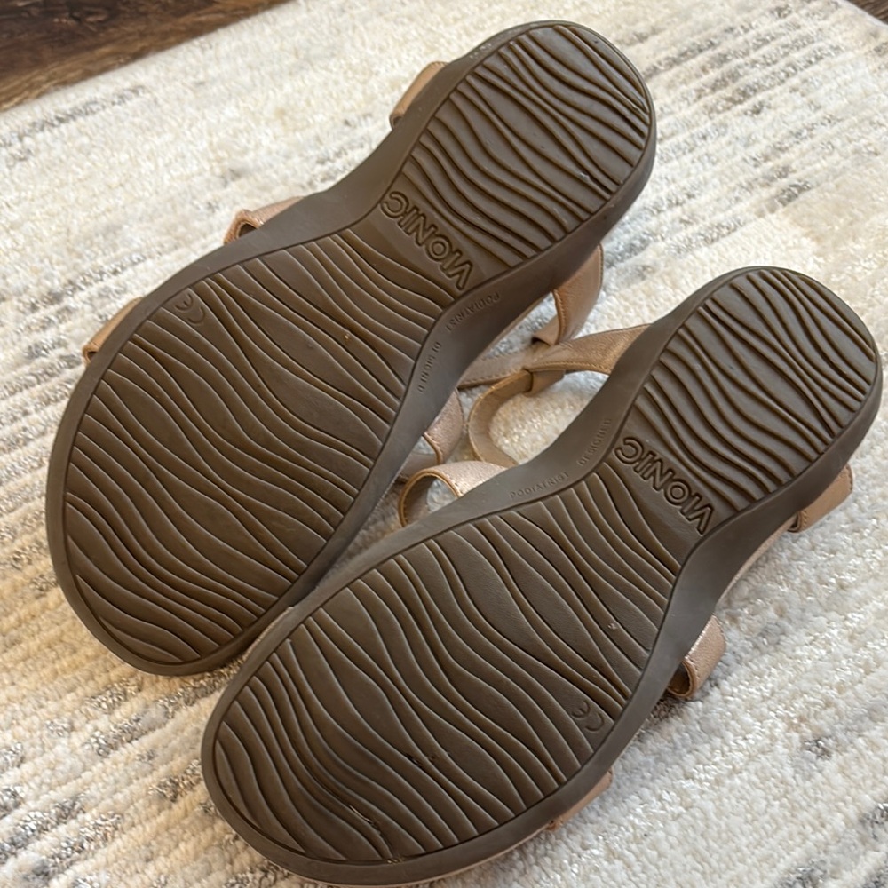 Vionic Women's Sandals in Metallic Tan - Picture 3 of 5